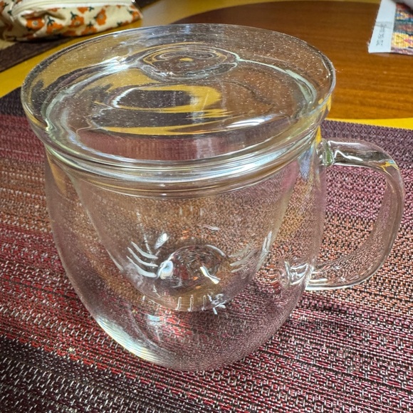 Glass mug with insert and lid - Picture 2 of 3